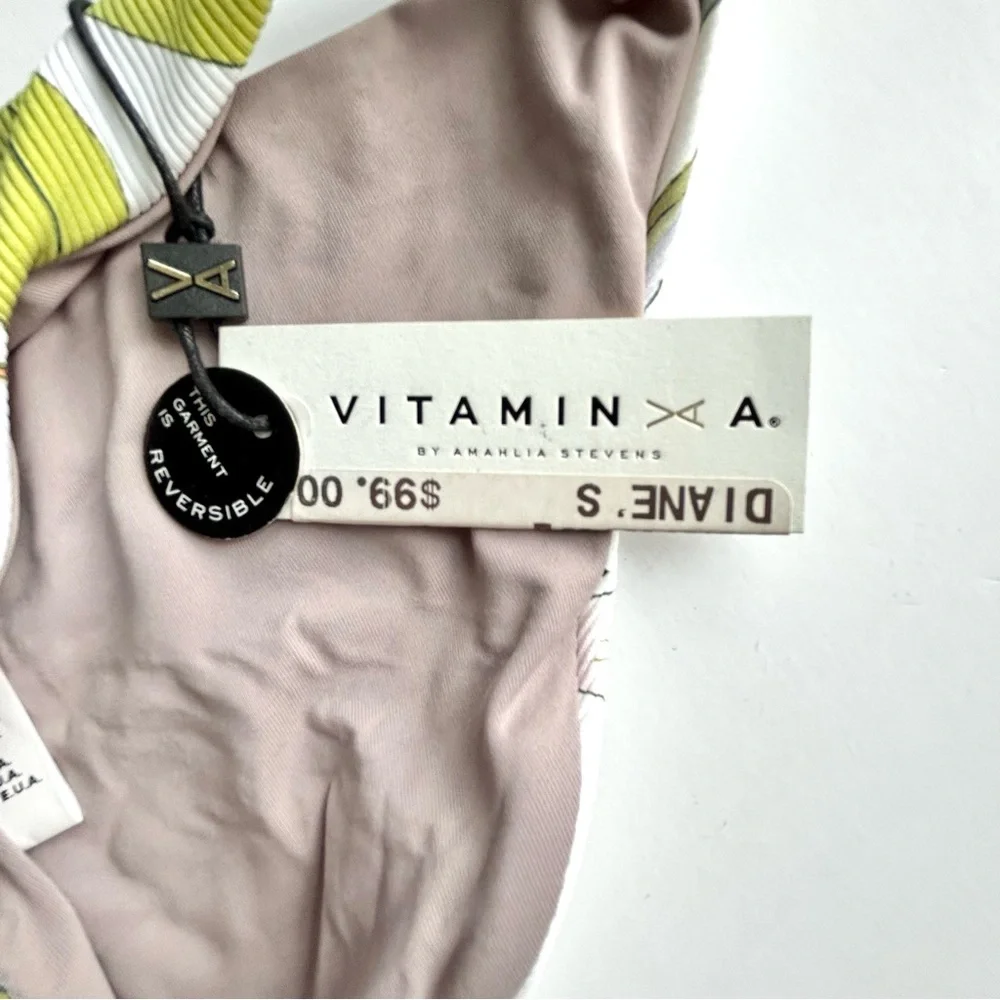 🍒NWT Vitamin A Swimwear Bikini Bottom. Reversible. Size: 6/Small - Picture 11 of 12